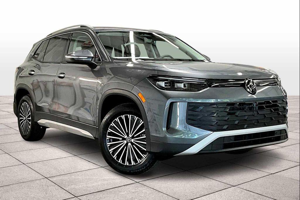 new 2025 Volkswagen Tiguan car, priced at $31,520