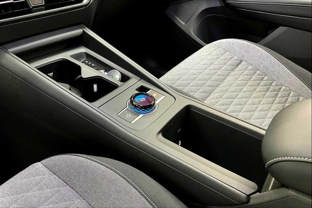 new 2025 Volkswagen Tiguan car, priced at $31,520