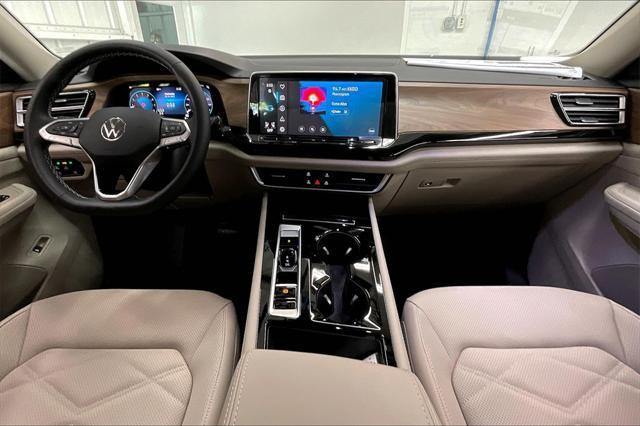 new 2025 Volkswagen Atlas car, priced at $48,120