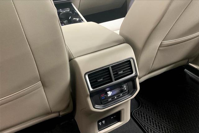new 2025 Volkswagen Atlas car, priced at $48,120