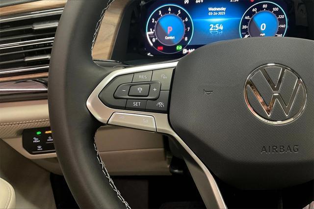 new 2025 Volkswagen Atlas car, priced at $48,120