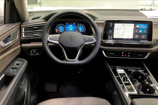 new 2025 Volkswagen Atlas car, priced at $52,389