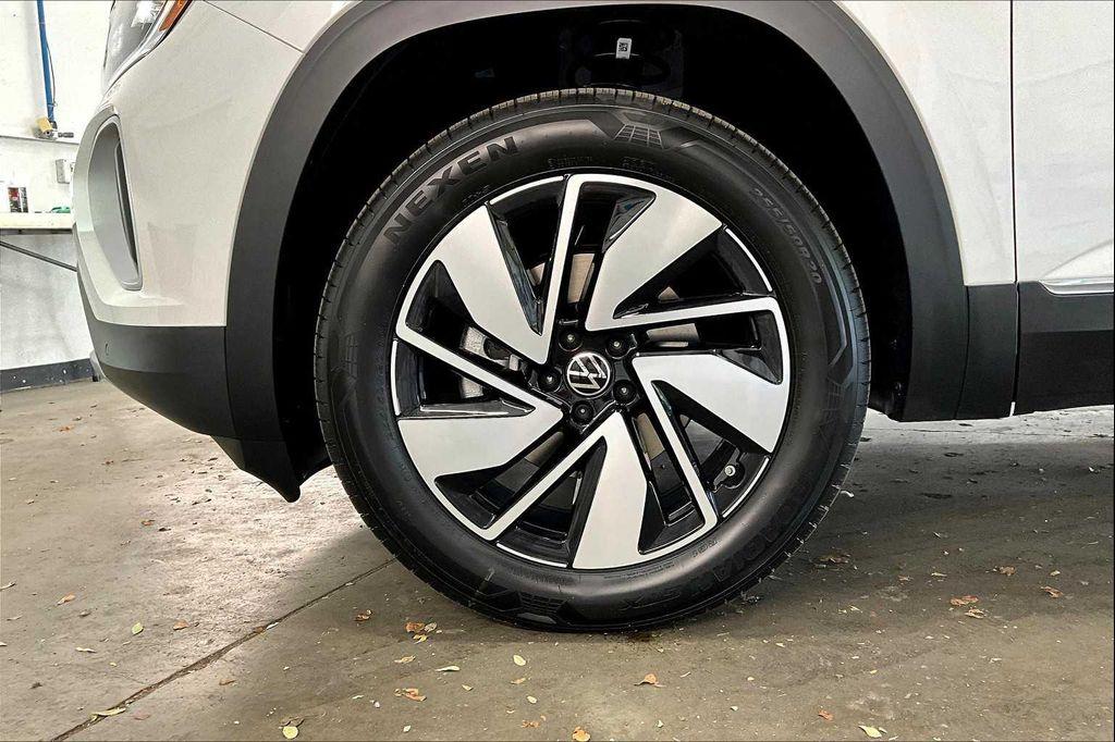 new 2026 Volkswagen Atlas car, priced at $53,489