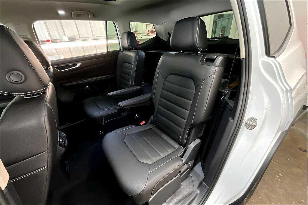 new 2026 Volkswagen Atlas car, priced at $53,489