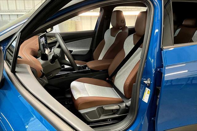 new 2025 Volkswagen ID.4 car, priced at $51,186
