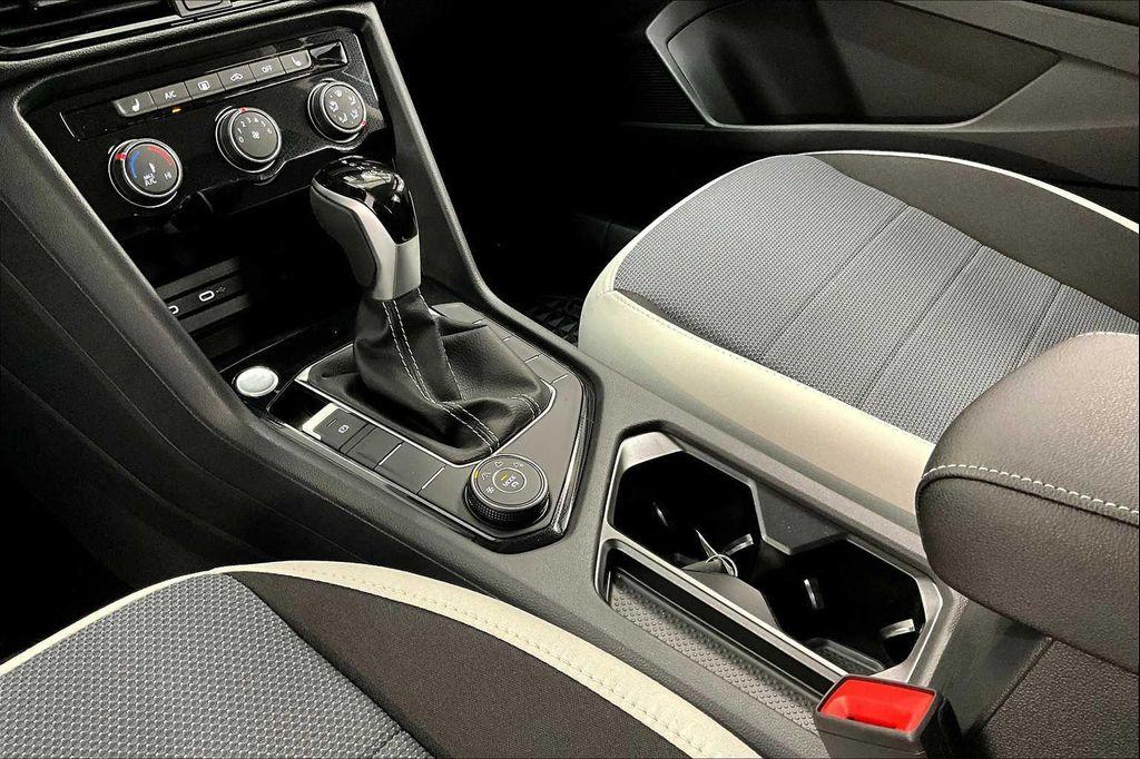 new 2025 Volkswagen Taos car, priced at $28,916