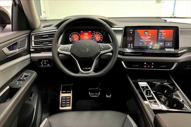 new 2025 Volkswagen Atlas car, priced at $49,059
