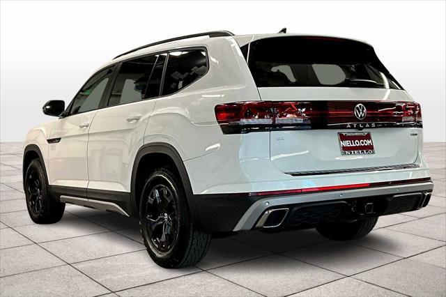 new 2025 Volkswagen Atlas car, priced at $49,059