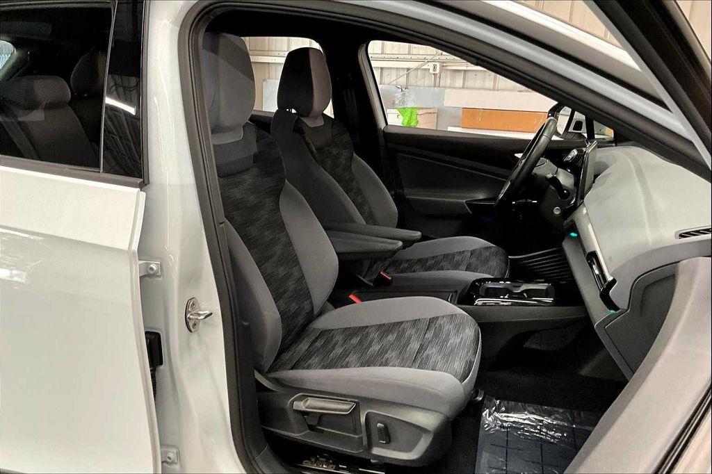 used 2022 Volkswagen ID.4 car, priced at $24,455