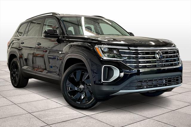 new 2025 Volkswagen Atlas car, priced at $47,087