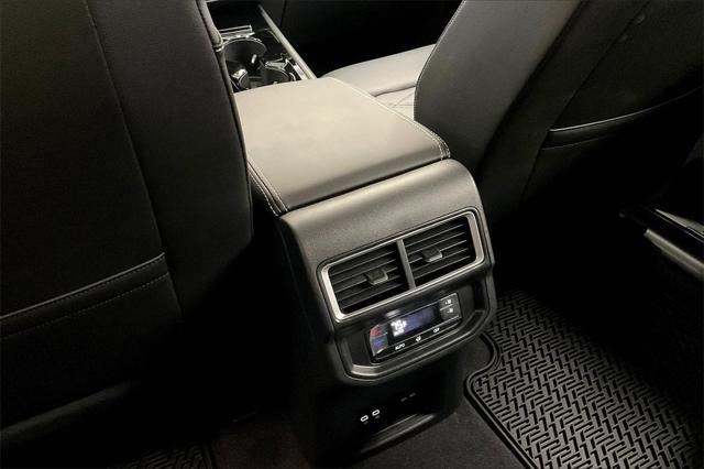 new 2025 Volkswagen Atlas car, priced at $47,087