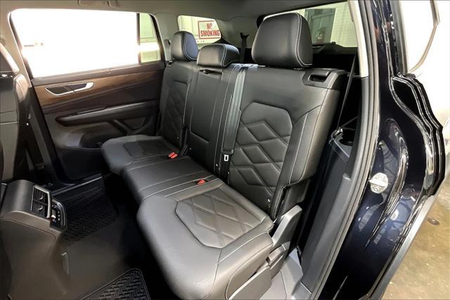 new 2025 Volkswagen Atlas car, priced at $47,087
