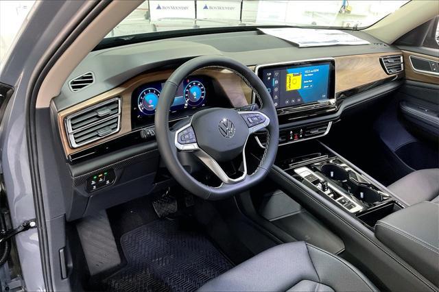 new 2025 Volkswagen Atlas car, priced at $47,029