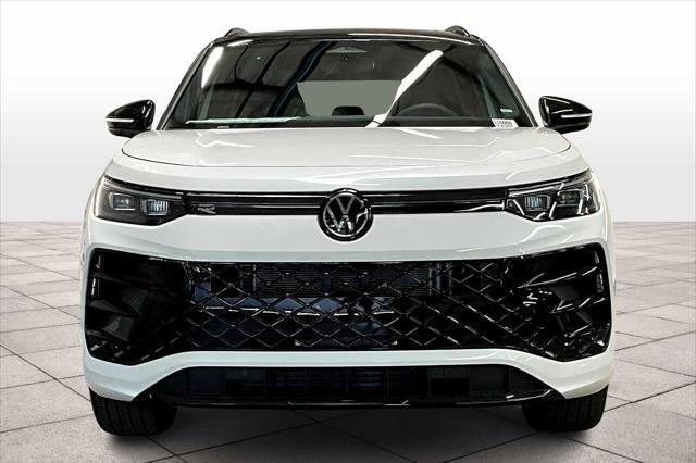 new 2025 Volkswagen Tiguan car, priced at $39,703
