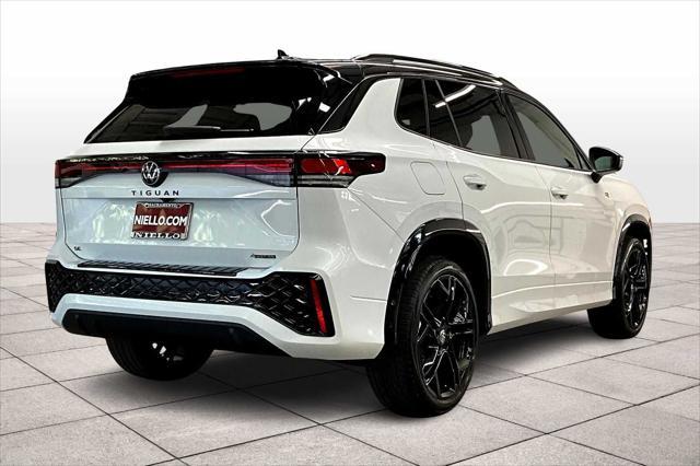 new 2025 Volkswagen Tiguan car, priced at $39,703