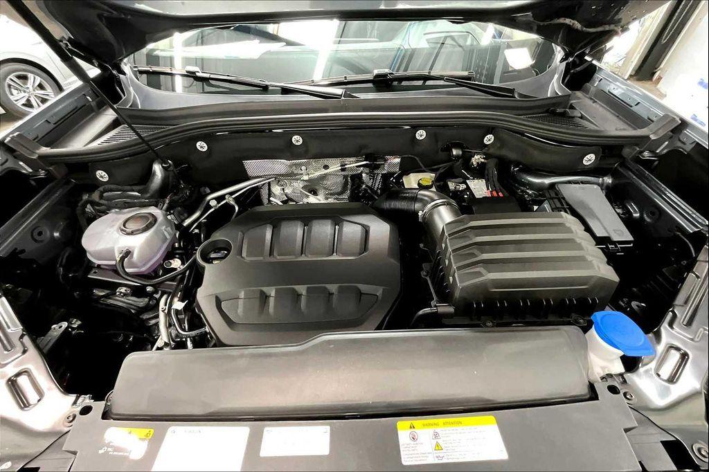 new 2025 Volkswagen Atlas car, priced at $56,939