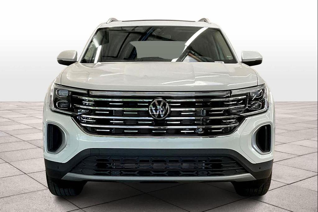 new 2025 Volkswagen Atlas car, priced at $51,984