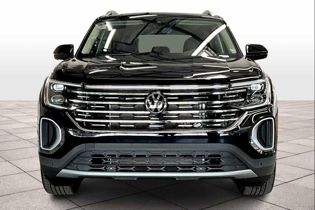 new 2026 Volkswagen Atlas car, priced at $52,339