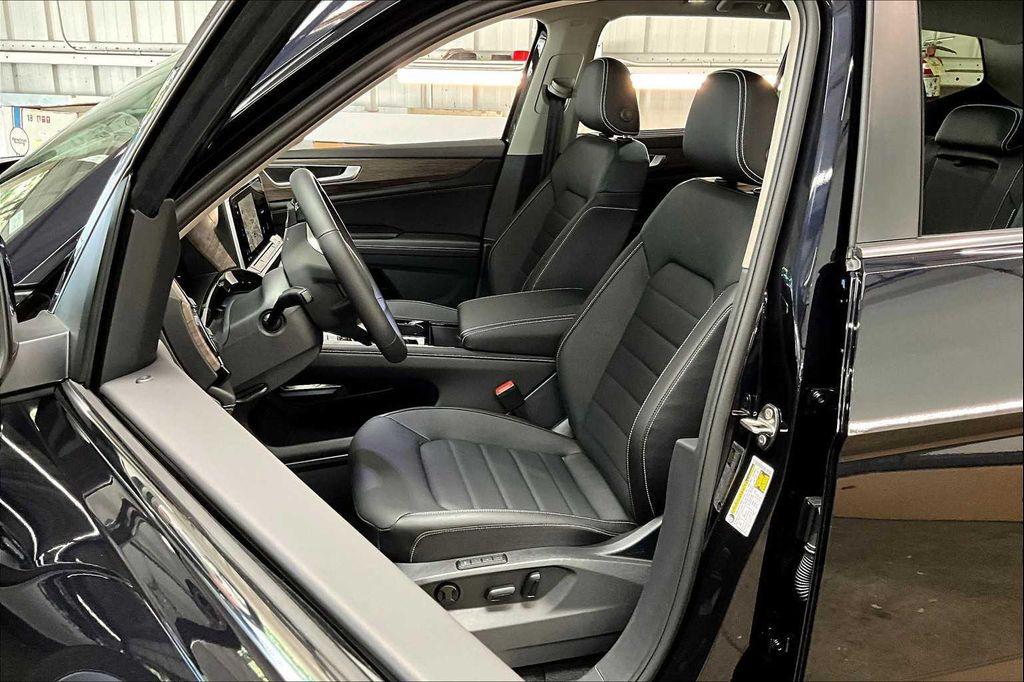 new 2026 Volkswagen Atlas car, priced at $52,339
