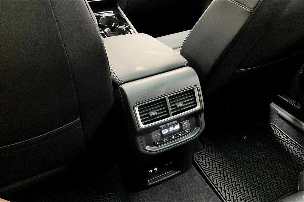 new 2026 Volkswagen Atlas car, priced at $52,339