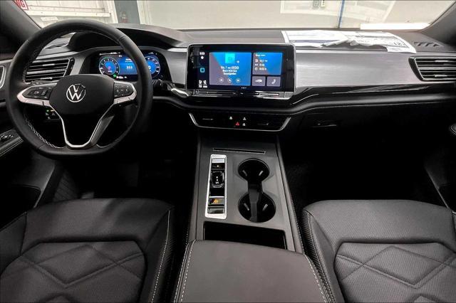 new 2025 Volkswagen Atlas Cross Sport car, priced at $40,811