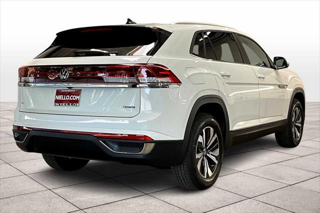 new 2025 Volkswagen Atlas Cross Sport car, priced at $40,811
