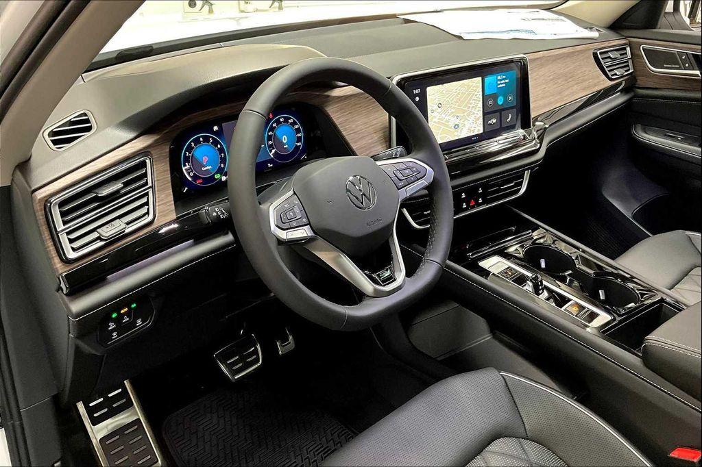 new 2025 Volkswagen Atlas car, priced at $57,394