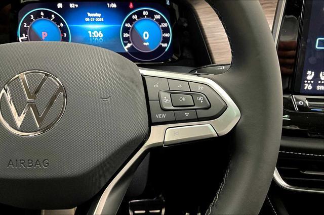 new 2025 Volkswagen Atlas car, priced at $57,394