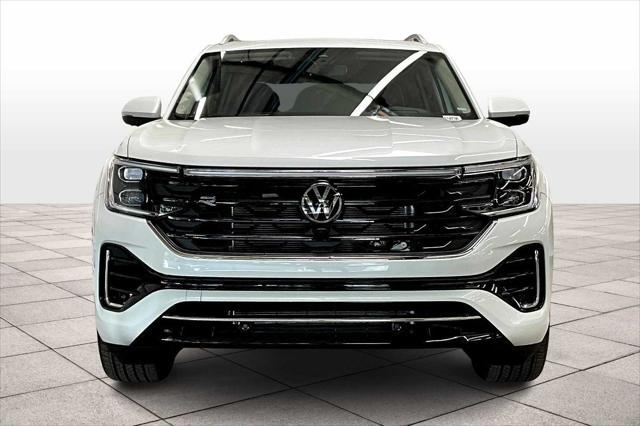 new 2025 Volkswagen Atlas car, priced at $57,394
