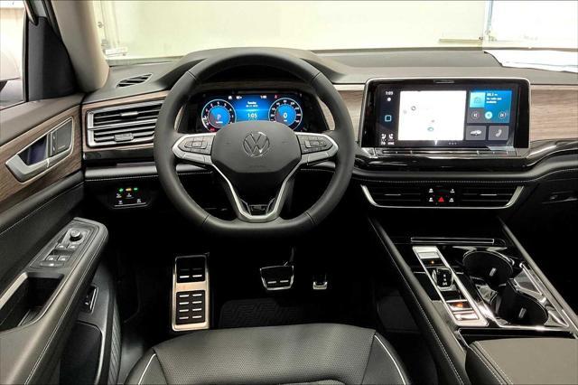 new 2025 Volkswagen Atlas car, priced at $57,394