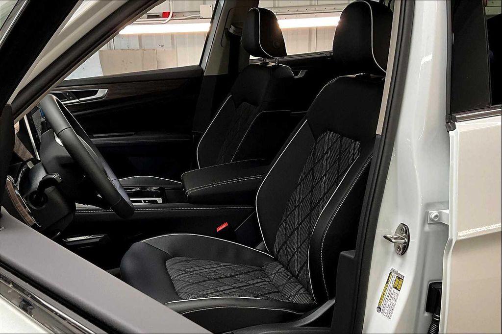 new 2025 Volkswagen Atlas car, priced at $57,394