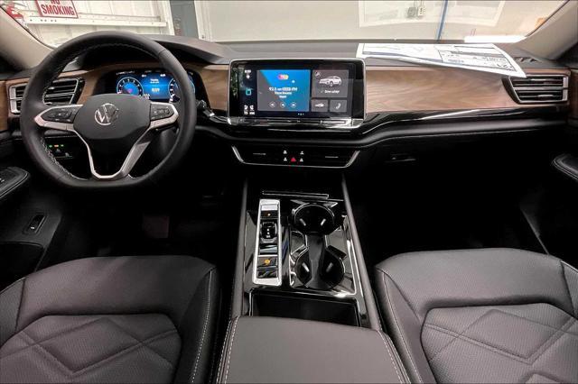 new 2025 Volkswagen Atlas car, priced at $47,087