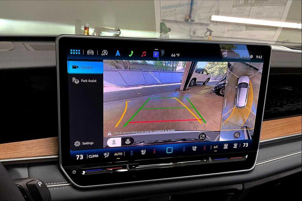 new 2025 Volkswagen Tiguan car, priced at $43,196