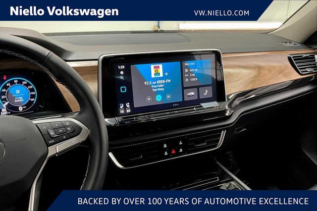 used 2025 Volkswagen Atlas car, priced at $42,167