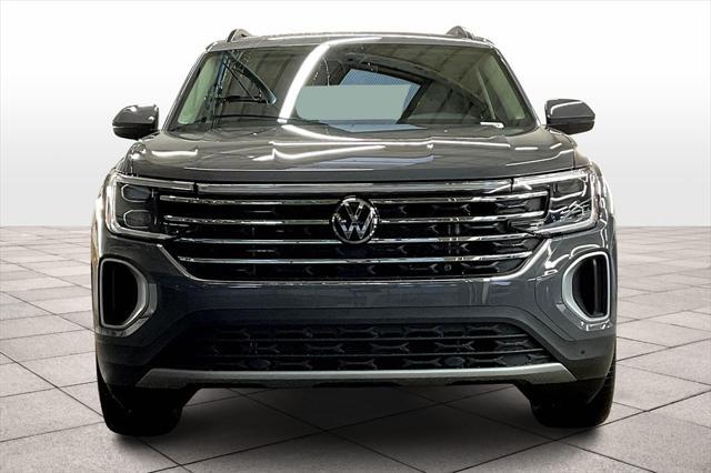 new 2025 Volkswagen Atlas car, priced at $48,560