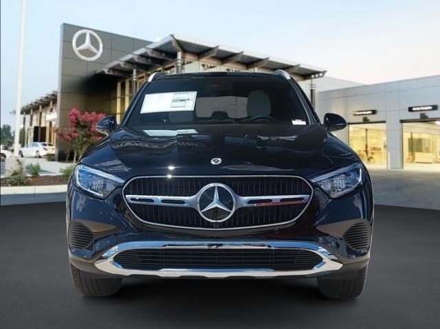 new 2024 Mercedes-Benz GLC 300 car, priced at $53,415