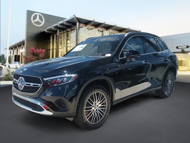 new 2024 Mercedes-Benz GLC 300 car, priced at $53,415