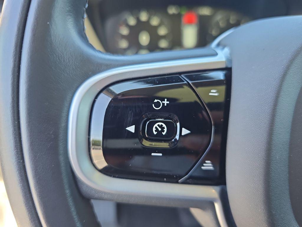 used 2019 Volvo XC90 car, priced at $29,477
