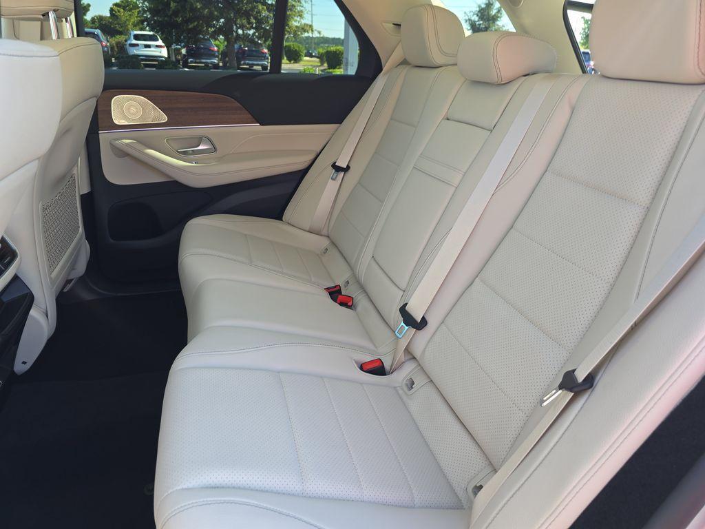 new 2025 Mercedes-Benz GLE 350 car, priced at $74,215