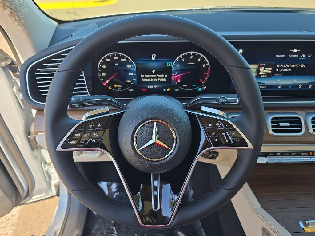 new 2025 Mercedes-Benz GLE 350 car, priced at $74,215