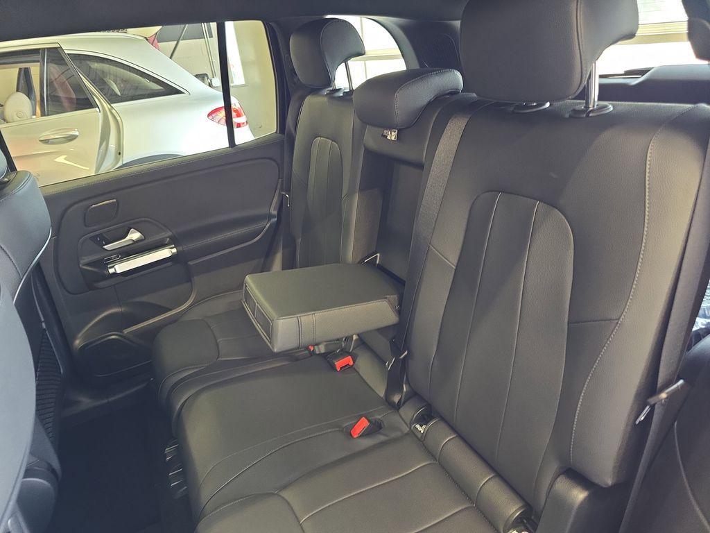 new 2025 Mercedes-Benz EQB 250 car, priced at $58,100