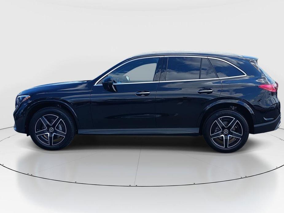 new 2024 Mercedes-Benz GLC 300 car, priced at $58,335