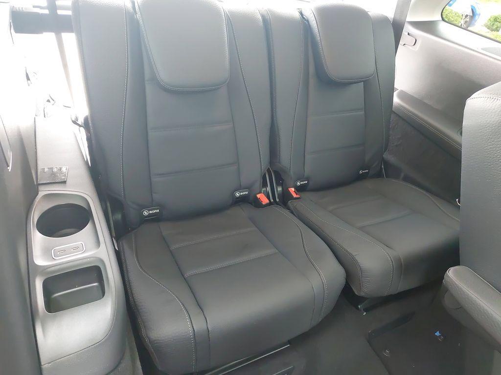 new 2025 Mercedes-Benz GLS 450 car, priced at $99,715