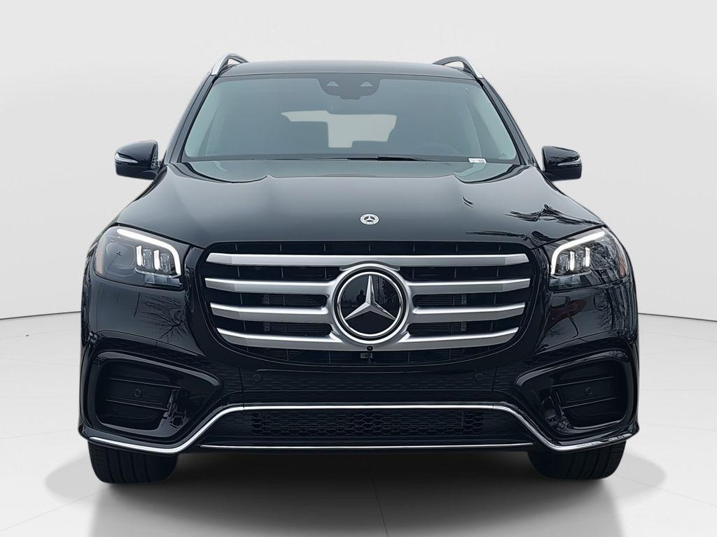 new 2025 Mercedes-Benz GLS 450 car, priced at $99,715