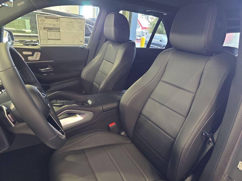 new 2026 Mercedes-Benz GLE 450 car, priced at $79,100