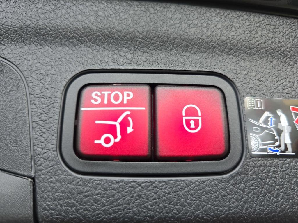 new 2026 Mercedes-Benz GLE 450 car, priced at $79,100