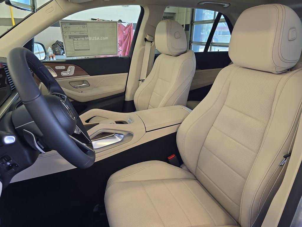 new 2025 Mercedes-Benz GLE 350 car, priced at $74,215