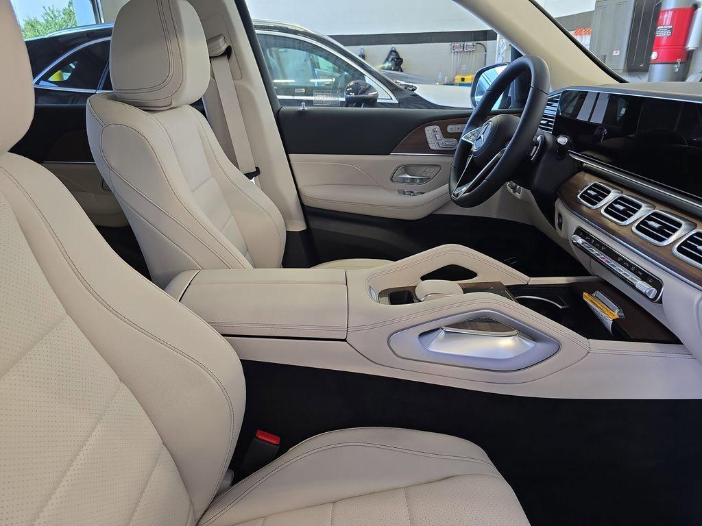 new 2025 Mercedes-Benz GLE 350 car, priced at $74,215