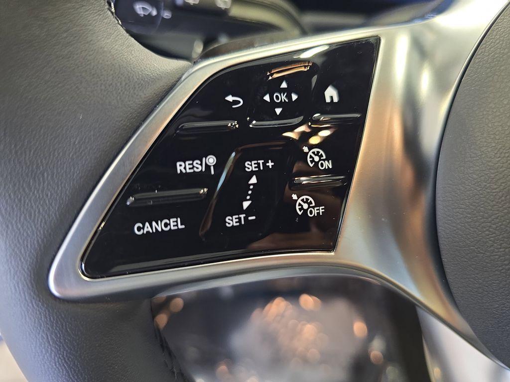 new 2026 Mercedes-Benz GLA 250 car, priced at $45,250