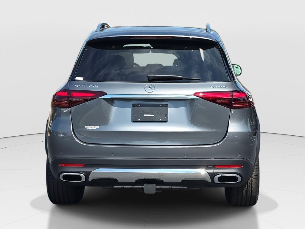 new 2026 Mercedes-Benz GLE 350 car, priced at $72,260